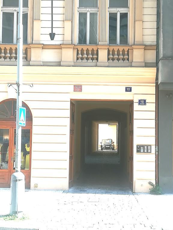 Family Duplex On Wenceslas Square Apartment Prague Ngoại thất bức ảnh